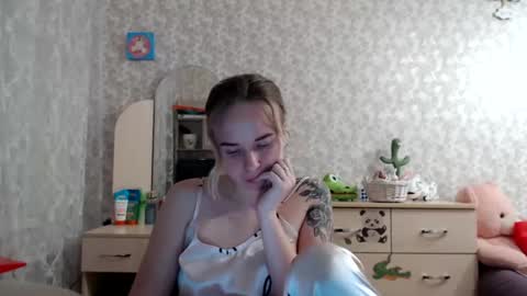 leggywily25 online show from 4, 12, 2024