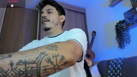 Alejandro online show from 4, 7, 2026