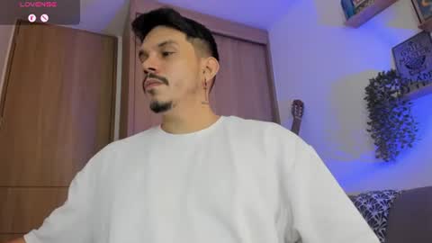 Alejandro online show from 19, 7, 2026