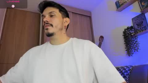 Alejandro online show from 30, 7, 2026