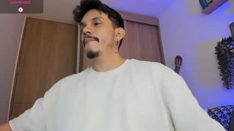 Alejandro online show from 31, 7, 2026