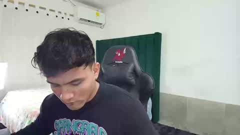  Lei  online show from 8, 9, 2025