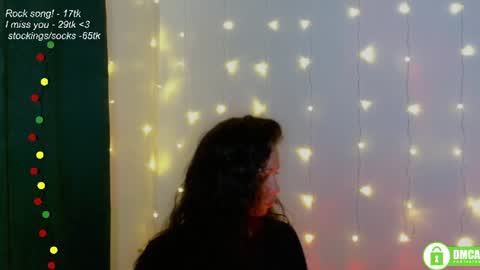 hey Im Leia and I love rock  online show from 19, 6, 2026
