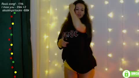 hey Im Leia and I love rock  online show from 26, 6, 2026