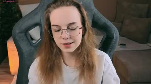 Snapshot of leiamurphy chatting on 9, 5, 2026 Leia online show from 9, 5, 2026