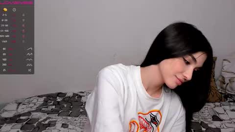 Snapshot of leila_4ever chatting on 12, 2, 2026 Leila online show from 12, 2, 2026