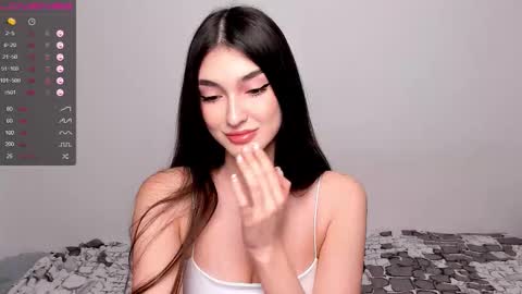 Snapshot of leila_4ever chatting on 19, 2, 2026 Leila online show from 19, 2, 2026