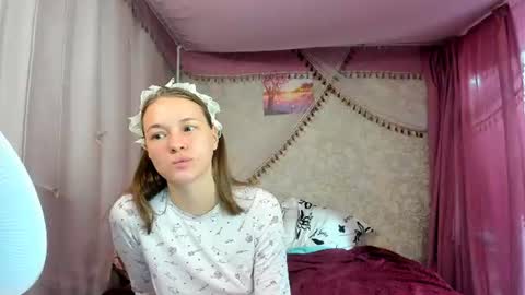 leila_bambi_ online show from 29, 6, 2026