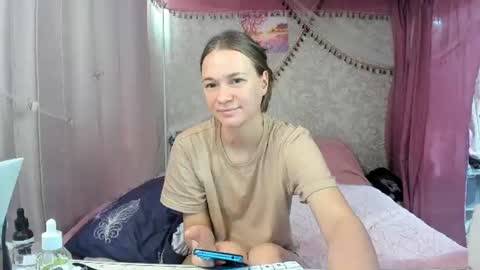 leila_bambi_ online show from 6, 7, 2026