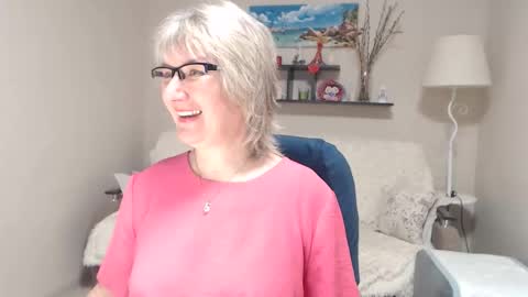 Leila Kinky online show from 6, 2, 2026