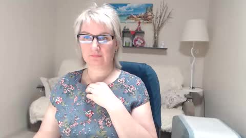 Leila Kinky online show from 10, 3, 2026