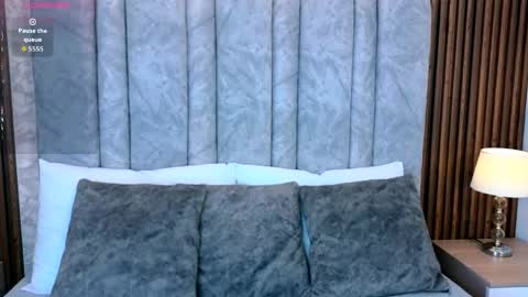 leilapons online show from 24, 4, 2026