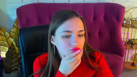 Leila Rai online show from 19, 2, 2025