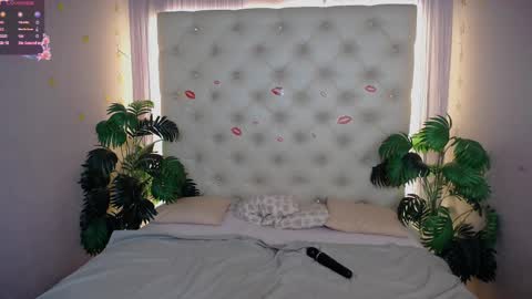 Snapshot of lela_ryan chatting on 9, 3, 2025 Lela online show from 9, 3, 2025