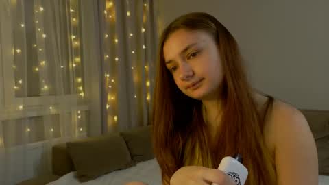 Snapshot of lelia_vibe chatting on 15, 4, 2026 Lelia online show from 15, 4, 2026