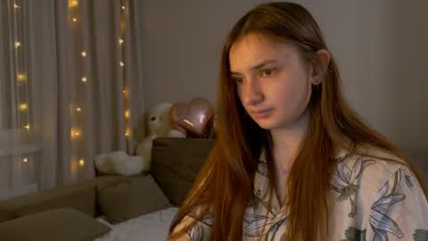 Snapshot of lelia_vibe chatting on 3, 5, 2026 Lelia online show from 3, 5, 2026