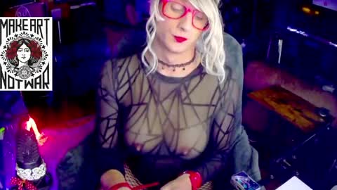 Lemon Stealing Whore online show from 15, 5, 2026