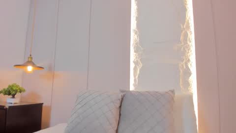 lena_jhons online show from 14, 1, 2026