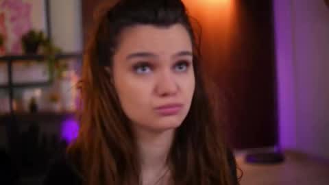 Lena Laurent online show from 22, 3, 2026