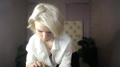 Snapshot of lena_paulles chatting on 8, 2, 2025 Lena online show from 8, 2, 2025