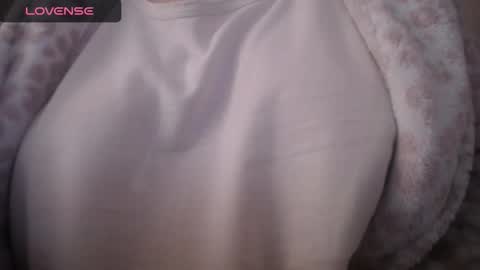 lenagolden online show from 13, 1, 2026