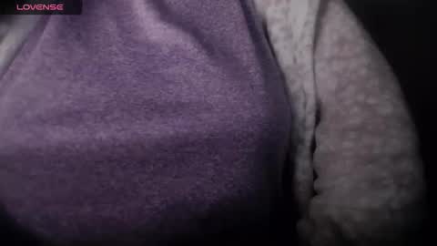 lenagolden online show from 21, 4, 2026