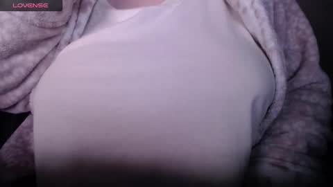 lenagolden online show from 24, 4, 2026