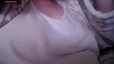 lenagolden online show from 25, 4, 2026