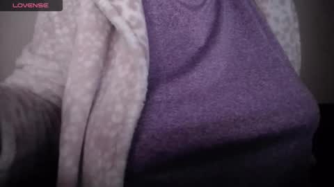 lenagolden online show from 25, 4, 2026