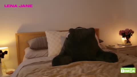 lenajane_xx online show from 22, 2, 2025