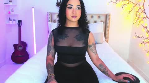 Lena  online show from 27, 4, 2026