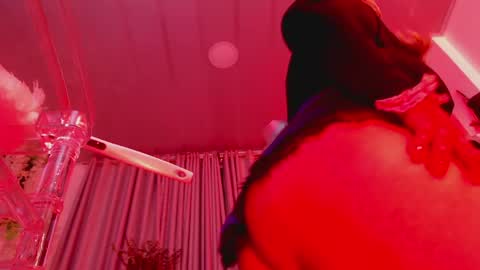 Lenna Kang online show from 19, 4, 2026