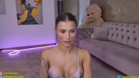 Lenna Goddess online show from 15, 11, 2025