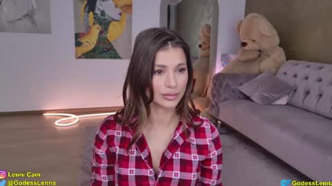 Lenna Goddess online show from 28, 11, 2025