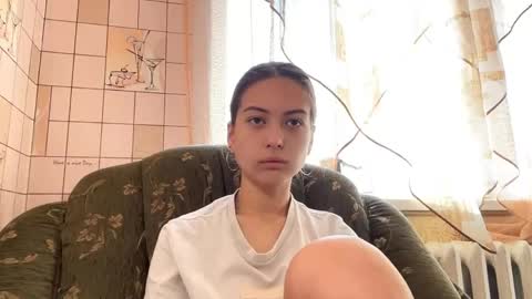 Hellomy name is Natalyits my first day here nice to meet you Give me 50 thumbs ups online show from 1, 5, 2026