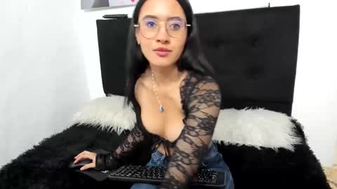 lennox_amy online show from 23, 4, 2026