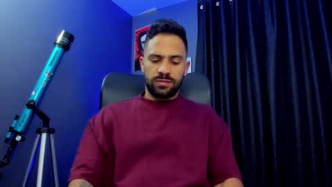 Leo  Diaz online show from 14, 2, 2025