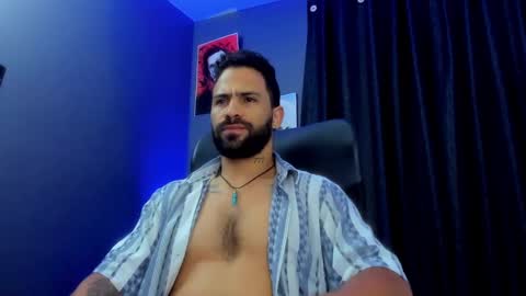 Leo  Diaz online show from 4, 3, 2025