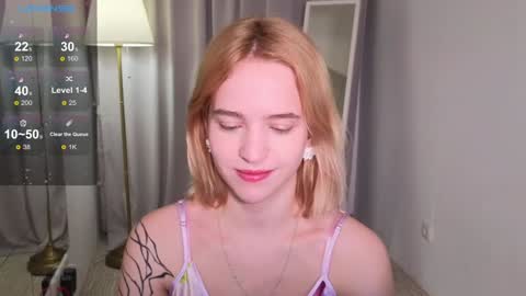 Snapshot of leo_lulu chatting on 26, 12, 2024 Ashly online show from 26, 12, 2024