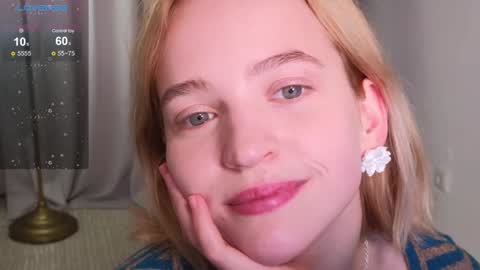 Snapshot of leo_lulu chatting on 26, 12, 2024 Ashly online show from 26, 12, 2024