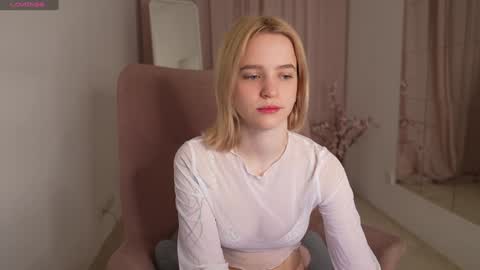 Snapshot of leo_lulu chatting on 13, 1, 2025 Ashly online show from 13, 1, 2025