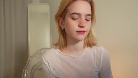 Snapshot of leo_lulu chatting on 26, 1, 2025 Ashly online show from 26, 1, 2025