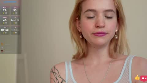 Snapshot of leo_lulu chatting on 8, 2, 2025 Ashly online show from 8, 2, 2025