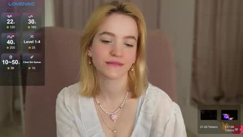 Snapshot of leo_lulu chatting on 9, 2, 2025 Ashly online show from 9, 2, 2025