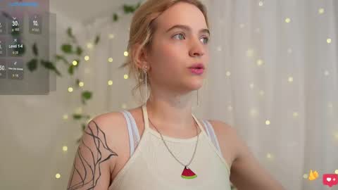 Snapshot of leo_lulu chatting on 16, 2, 2025 Ashly online show from 16, 2, 2025