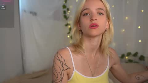 Snapshot of leo_lulu chatting on 26, 9, 2025 Ashly online show from 26, 9, 2025