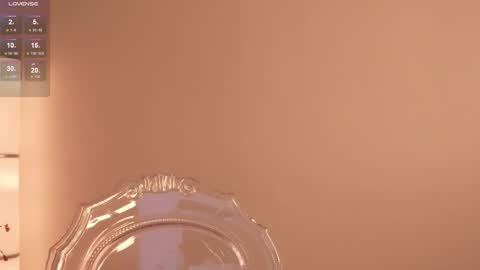 Snapshot of leo_lulu chatting on 21, 11, 2025 Ashly online show from 21, 11, 2025