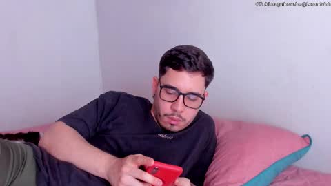 Snapshot of leoandviolet chatting on 5, 10, 2025 Carlos Alissa. Help us to reach 100 likes online show from 5, 10, 2025