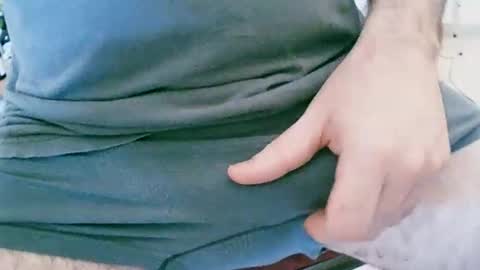 Snapshot of leon_pgorda chatting on 4, 12, 2025 leon_pgorda online show from 4, 12, 2025