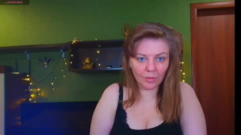 Leona tracie online show from 25, 4, 2026